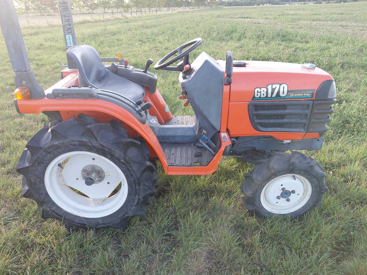 Kubota GB170 - Micro tracteur: photos 3 Kubota GB170 - Micro tracteur: photos 3