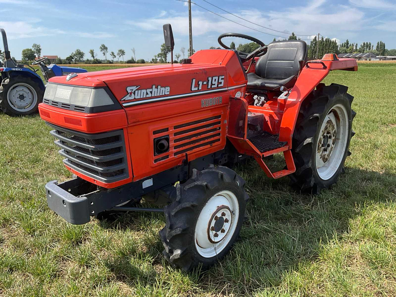 Kubota L1-195 - Micro tracteur: photos 1 Kubota L1-195 - Micro tracteur: photos 1