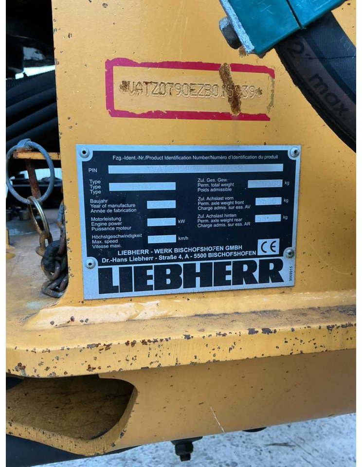 Chargeuse sur pneus LIEBHERR - L514 STEREO - 2007 - WHEEL LOADER: photos 10 Chargeuse sur pneus LIEBHERR - L514 STEREO - 2007 - WHEEL LOADER: photos 10