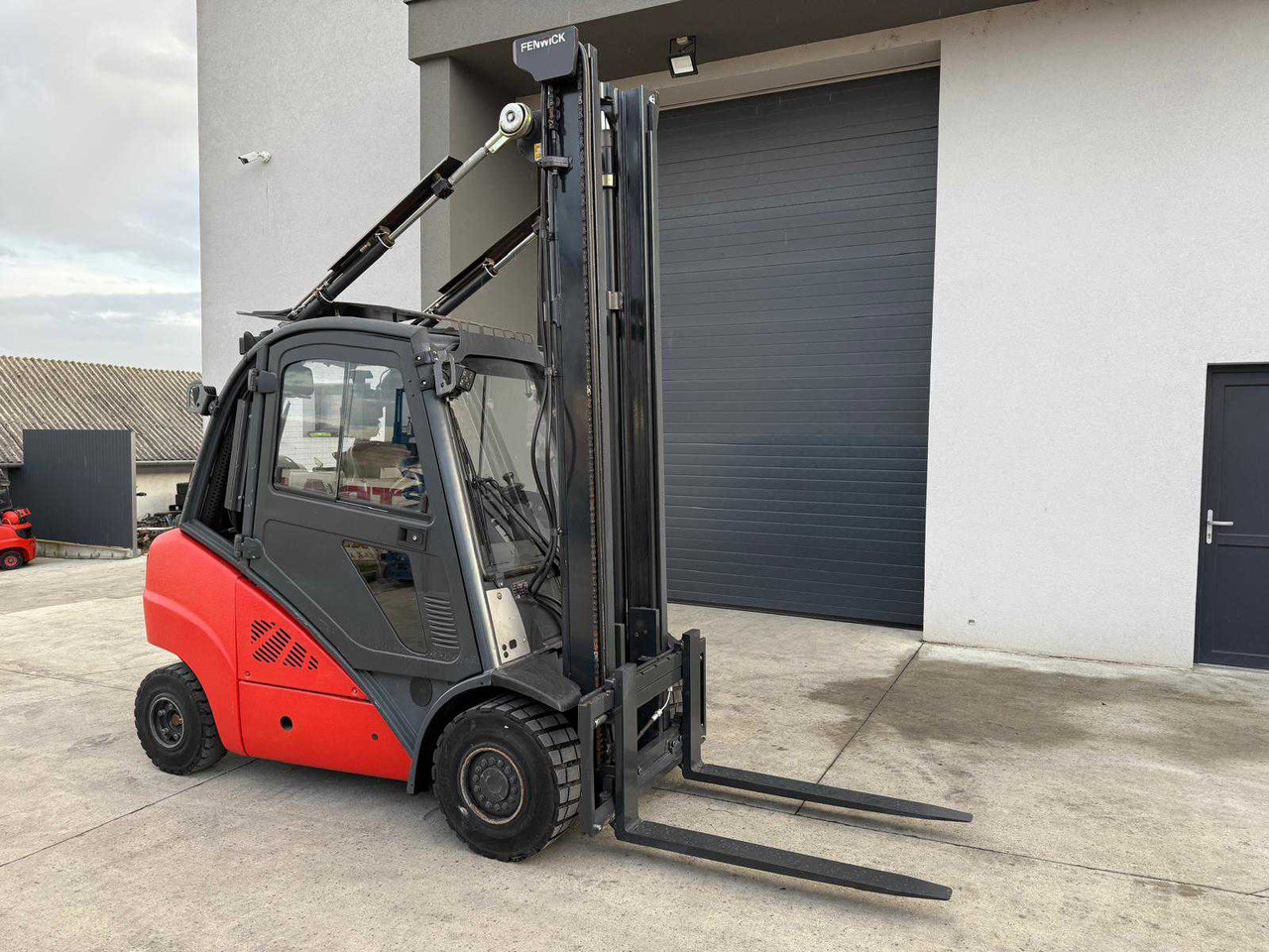 LINDE - H35T-01 - FORKLIFT TRUCKS - 2011 - Chariot élévateur: photos 4 LINDE - H35T-01 - FORKLIFT TRUCKS - 2011 - Chariot élévateur: photos 4
