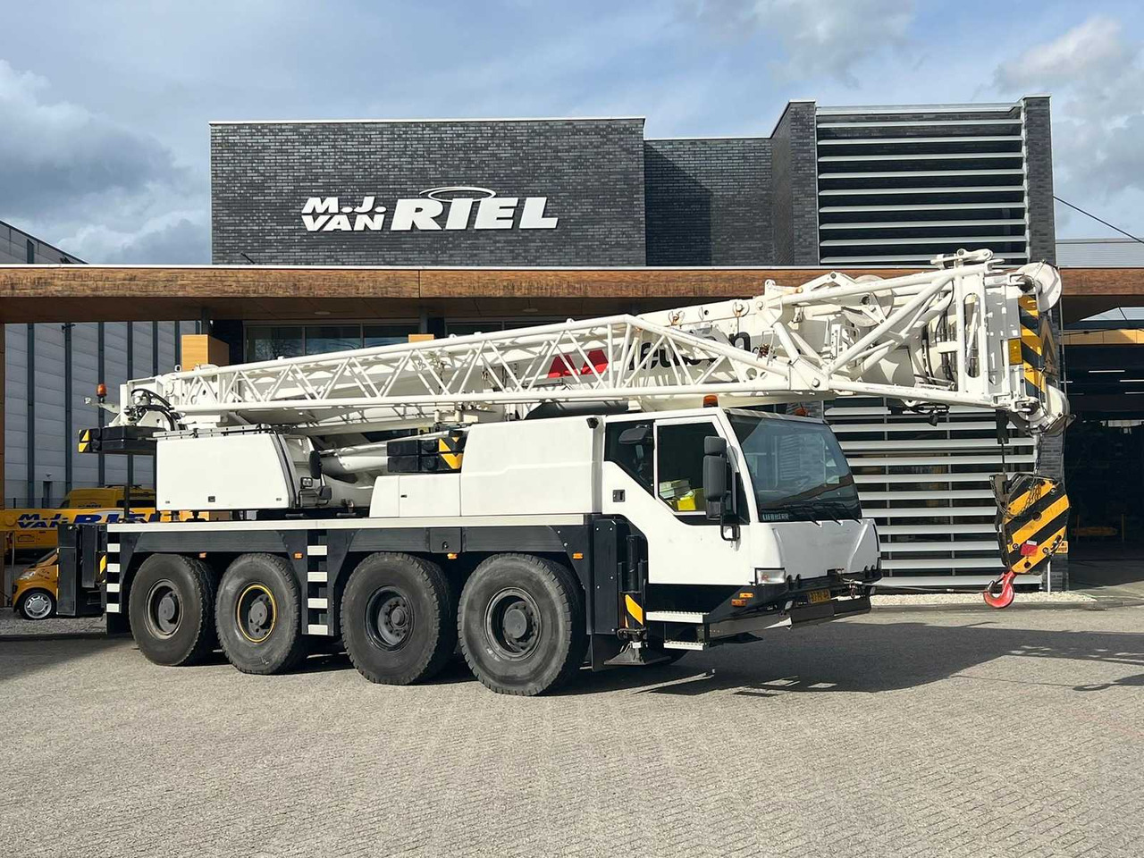 Liebherr LTM1060/2 - Grue: photos 1 Liebherr LTM1060/2 - Grue: photos 1