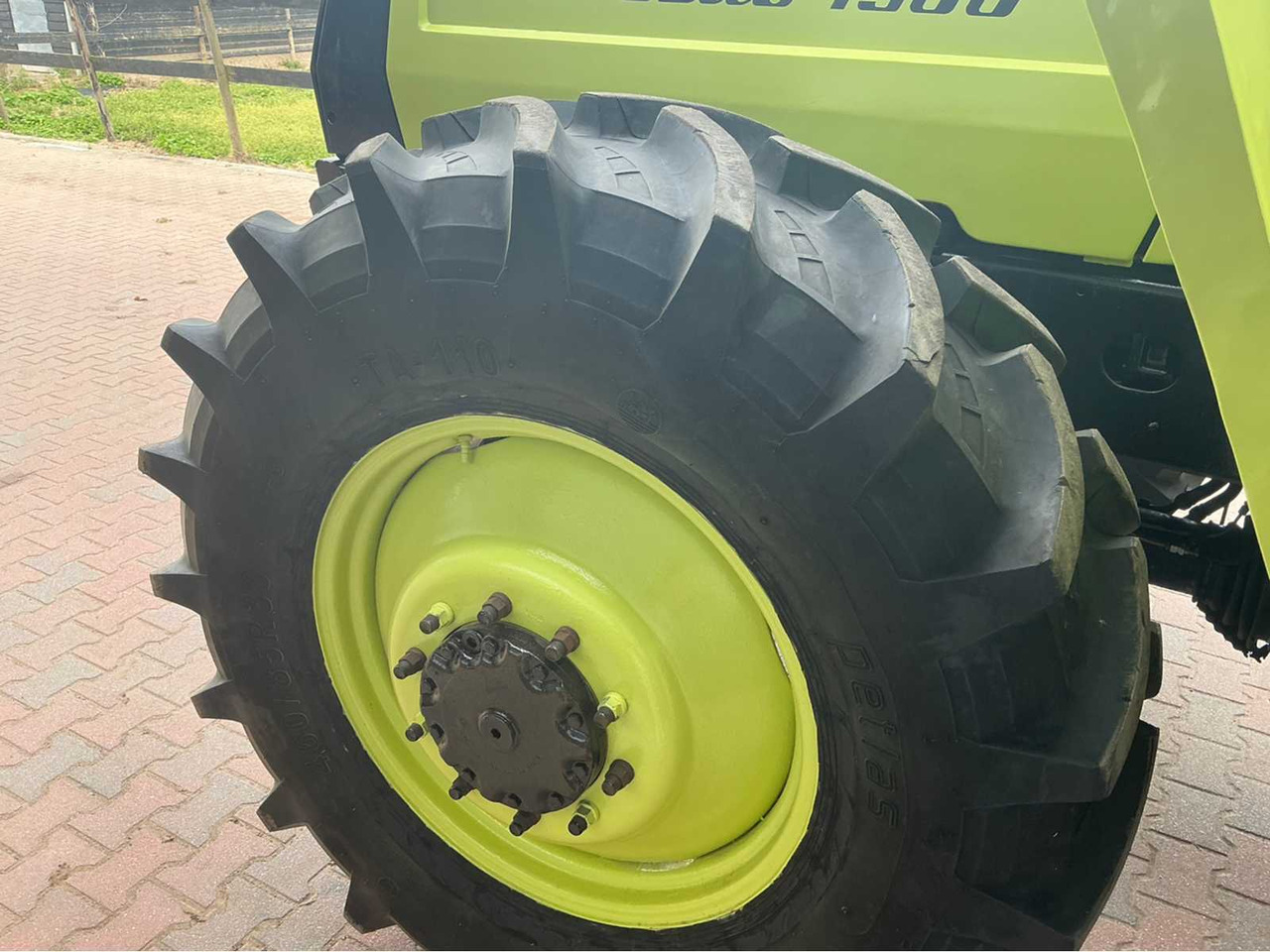 Tracteur agricole MB Trac 443 Tractor / 1300: photos 11