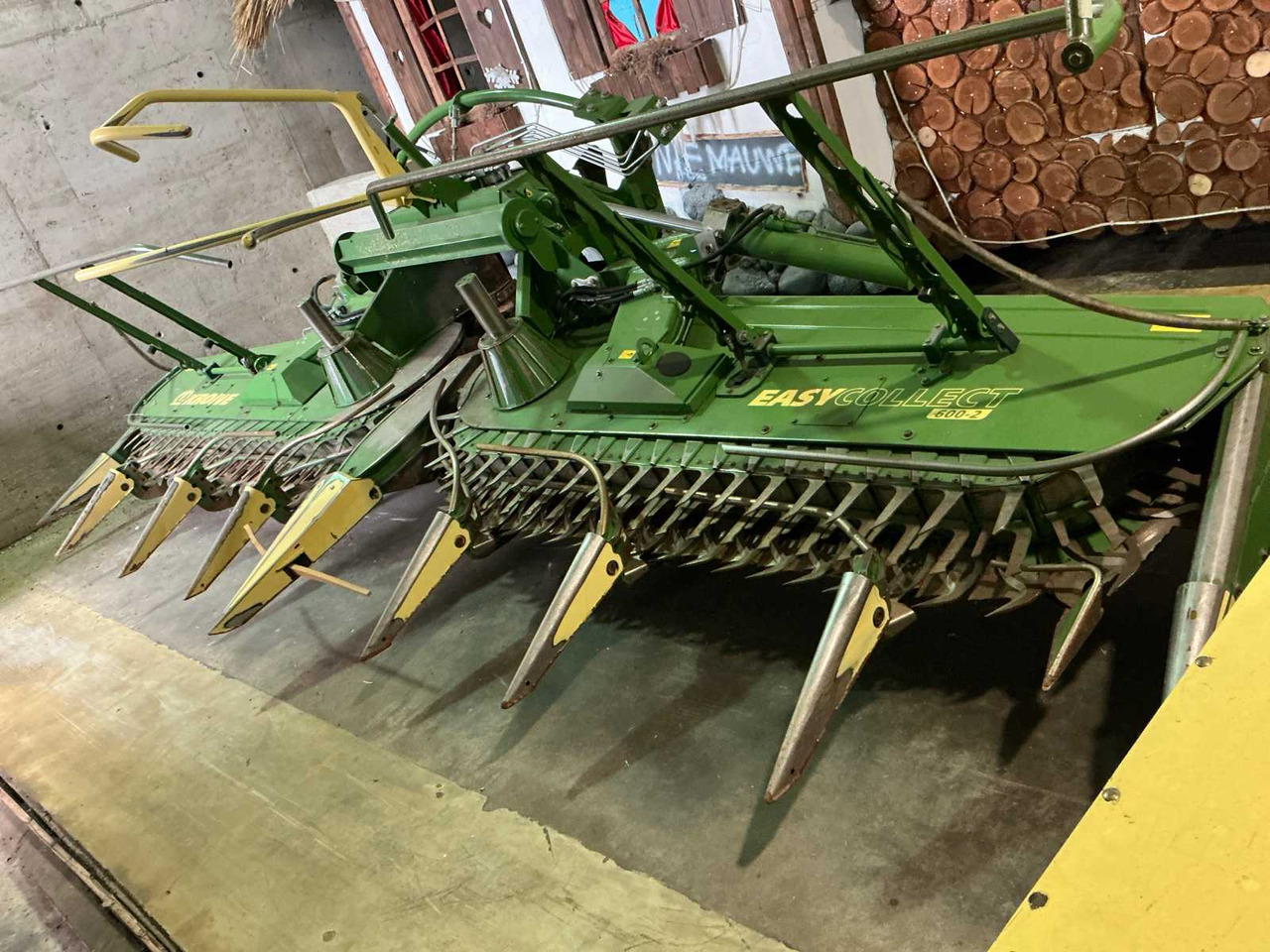 Krone E-COLLECT 600-2 - Machine agricole: photos 1 Krone E-COLLECT 600-2 - Machine agricole: photos 1