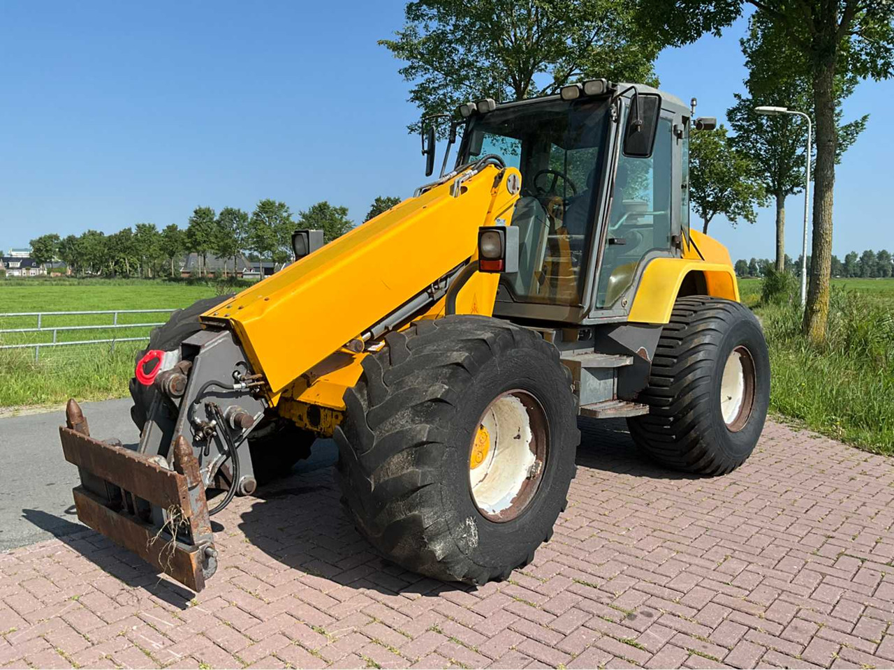 Matbro TR250 - Chargeuse sur pneus: photos 2 Matbro TR250 - Chargeuse sur pneus: photos 2