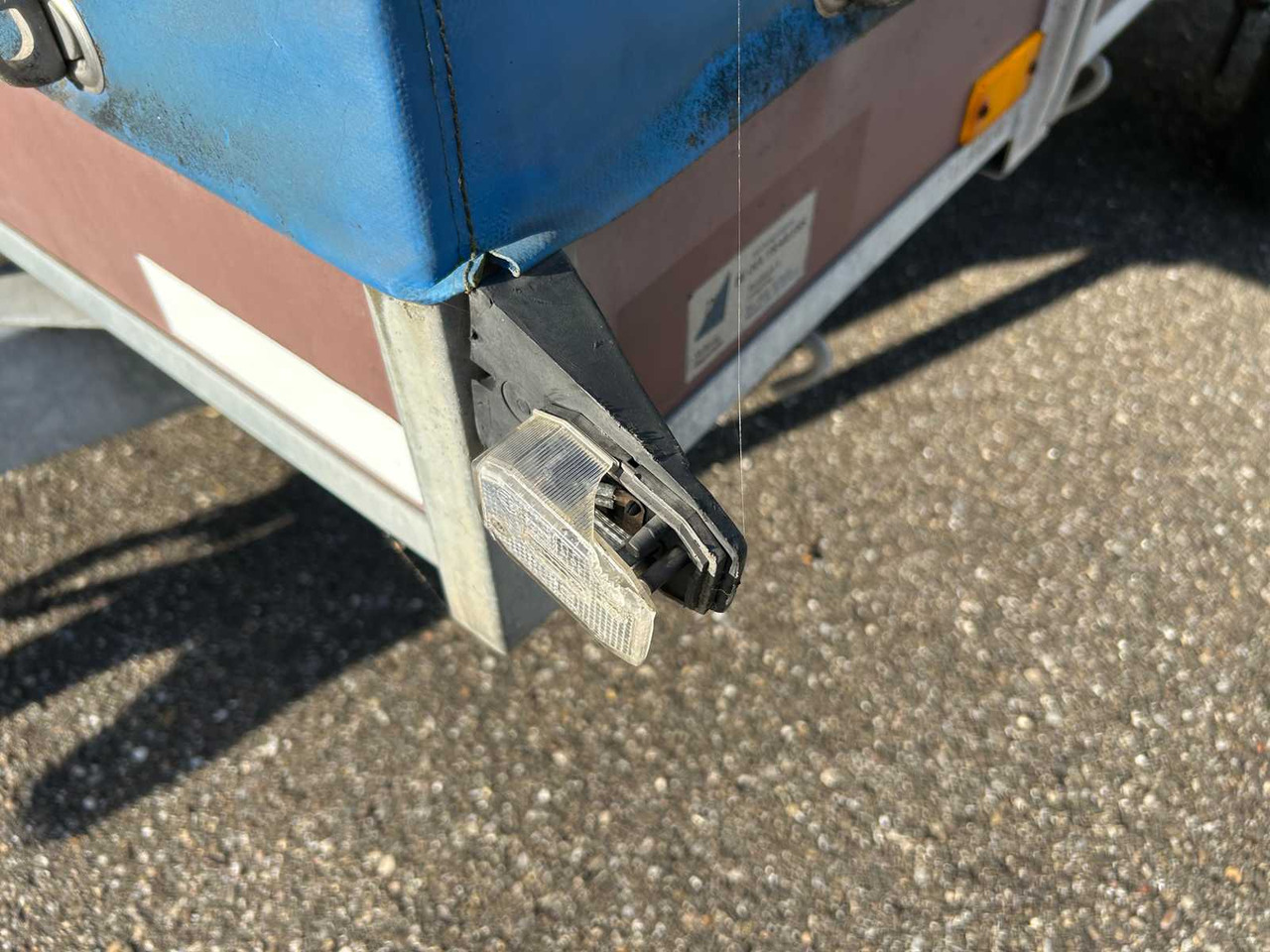 SARIS HB335 HOOD TRAILER 750KG. - Remorque: photos 5 SARIS HB335 HOOD TRAILER 750KG. - Remorque: photos 5