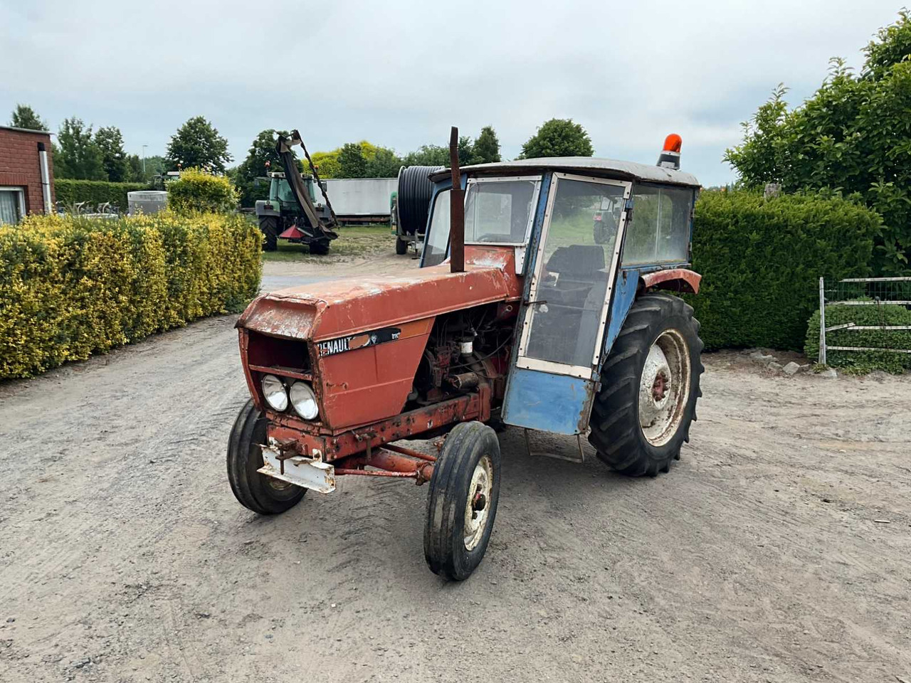 Renault R7055 - Tracteur agricole: photos 1 Renault R7055 - Tracteur agricole: photos 1