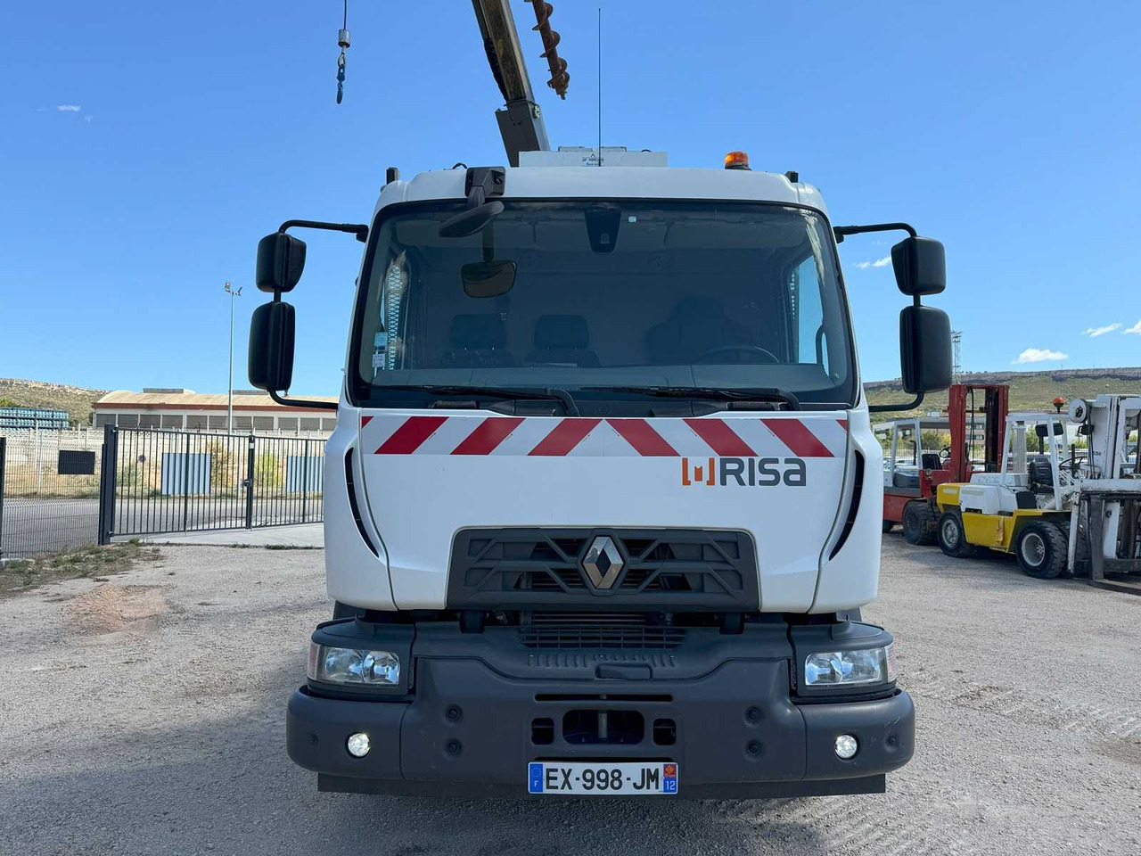 Risa Renault D14 G2T TARIÈRE - Camion plateau, Camion grue: photos 2 Risa Renault D14 G2T TARIÈRE - Camion plateau, Camion grue: photos 2