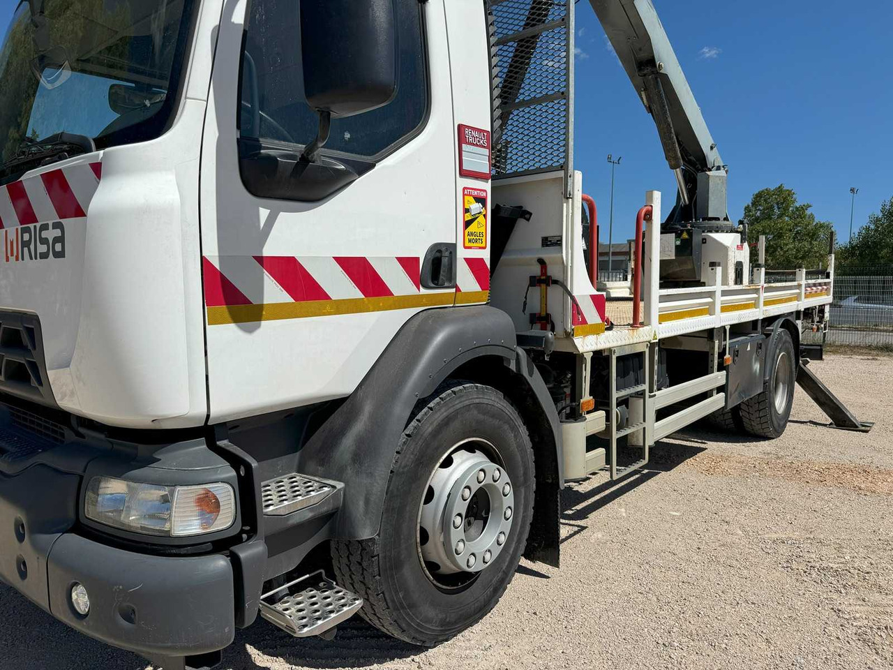 Camion plateau, Camion grue Risa Renault D14 G2T TARIÈRE: photos 12