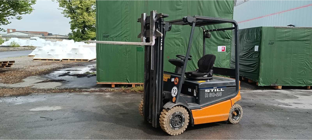 STILL - R 60-25 - FORKLIFT TRUCKS ELECTRIC WITHOUT BATTERY - 1999 - Chariot élévateur: photos 1 STILL - R 60-25 - FORKLIFT TRUCKS ELECTRIC WITHOUT BATTERY - 1999 - Chariot élévateur: photos 1