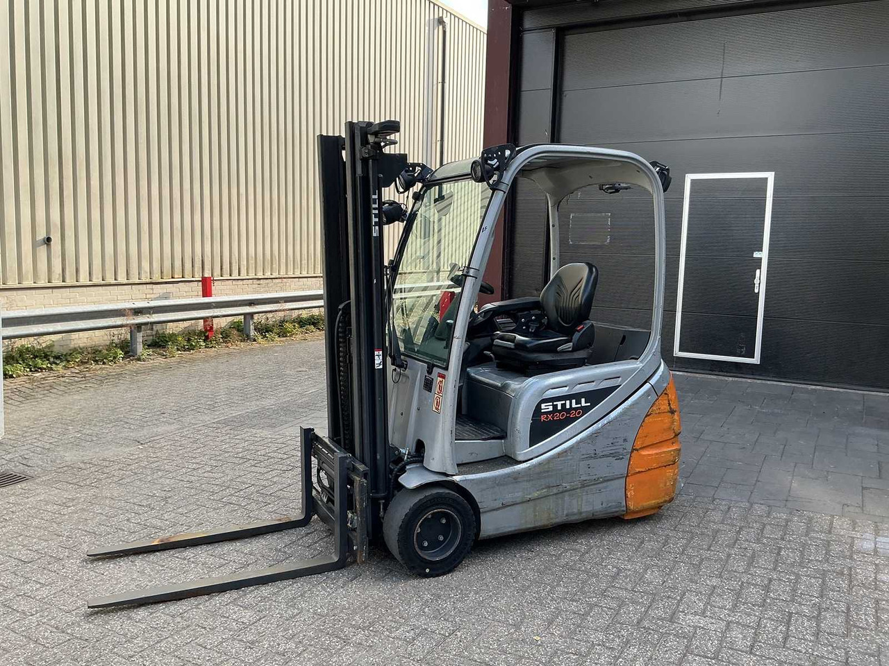 STILL - RX20-20 - FORKLIFT TRUCKS - 2017 - Chariot élévateur: photos 2 STILL - RX20-20 - FORKLIFT TRUCKS - 2017 - Chariot élévateur: photos 2