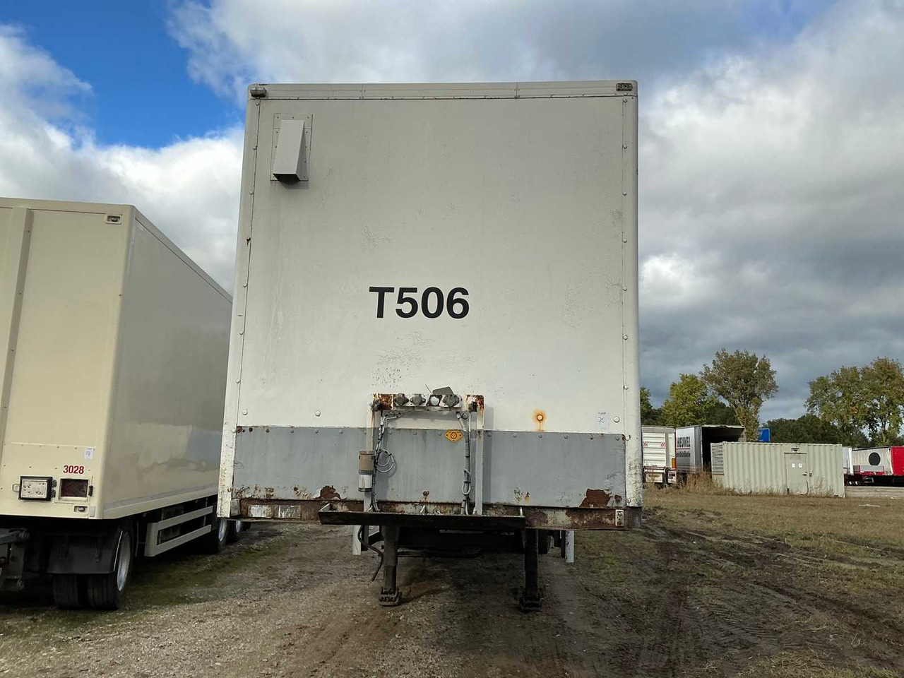 1996 VAN HOOL 2B2001 SEMI-TRAILER - Semi-remorque: photos 2 1996 VAN HOOL 2B2001 SEMI-TRAILER - Semi-remorque: photos 2