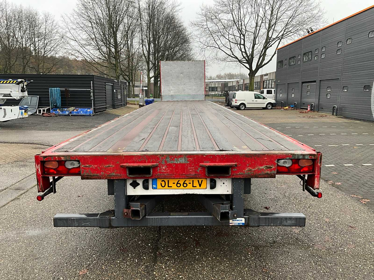 2011 LAG O3GT50 FLAT SEMI TRAILER OL-66-LV - Semi-remorque: photos 4 2011 LAG O3GT50 FLAT SEMI TRAILER OL-66-LV - Semi-remorque: photos 4