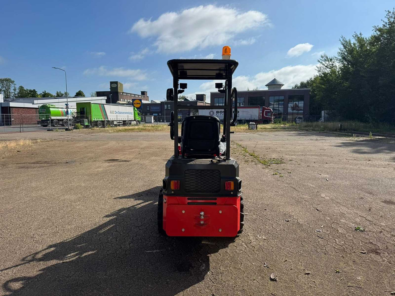 Stahlworks 2024 STAHLWORKS R906 SHOVEL - Chargeuse sur pneus: photos 4 Stahlworks 2024 STAHLWORKS R906 SHOVEL - Chargeuse sur pneus: photos 4