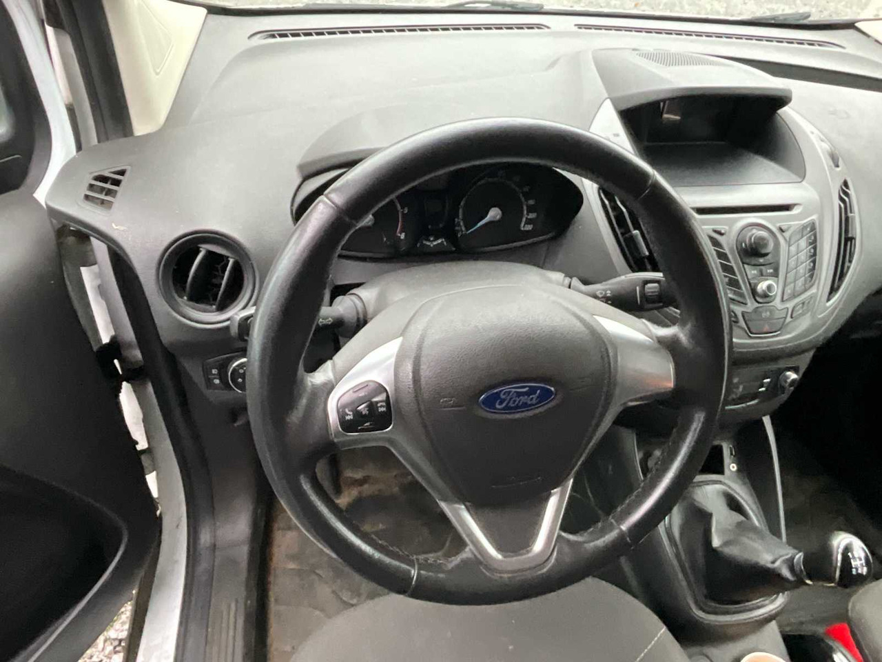 Véhicule utilitaire FORD TRANSIT COURIER VAN: photos 11 Véhicule utilitaire FORD TRANSIT COURIER VAN: photos 11