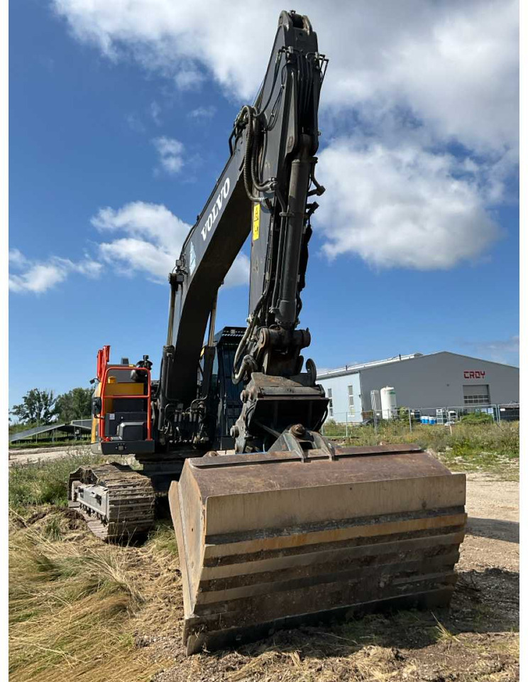 Volvo EC250EL - Pelle sur chenille: photos 2 Volvo EC250EL - Pelle sur chenille: photos 2