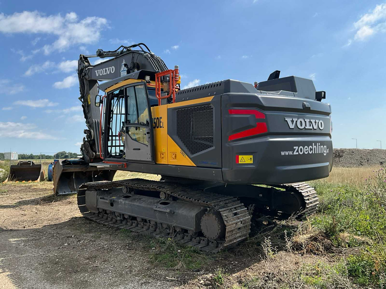 Volvo EC250EL - Pelle sur chenille: photos 4 Volvo EC250EL - Pelle sur chenille: photos 4