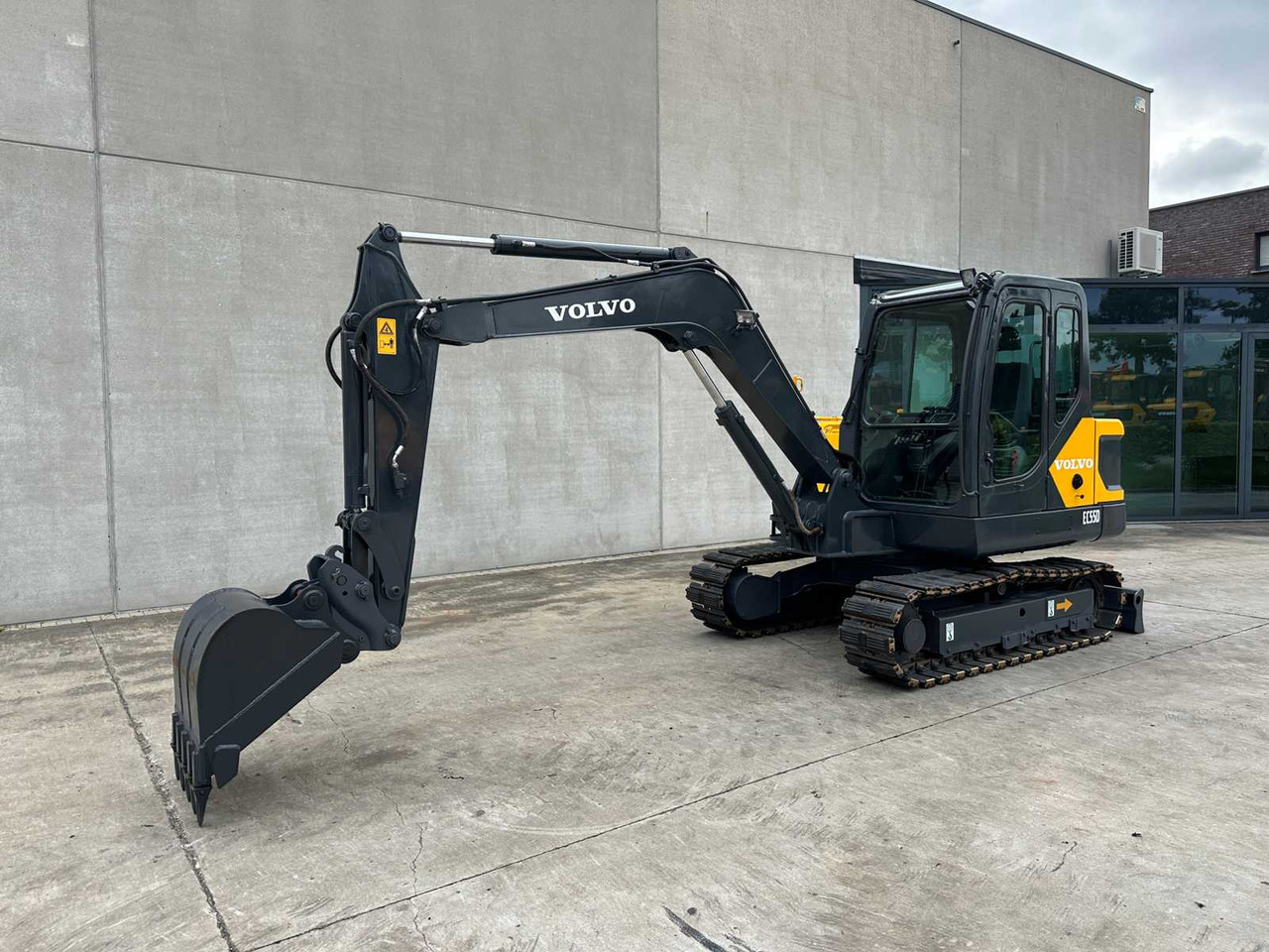 Volvo EC55D - Pelle sur chenille: photos 1 Volvo EC55D - Pelle sur chenille: photos 1