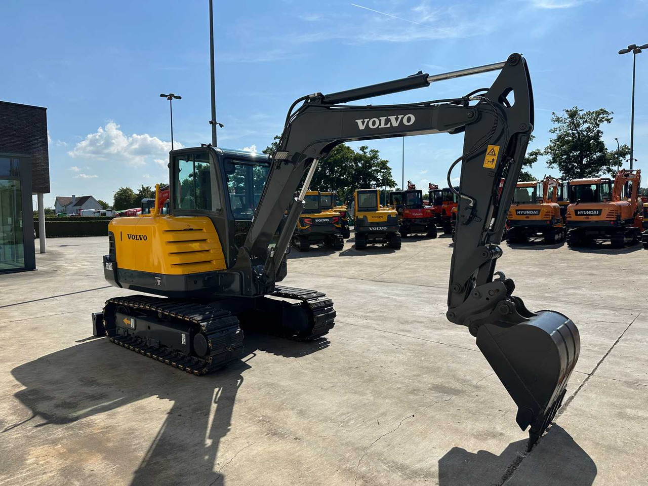 Volvo EC60C - Pelle sur chenille: photos 3 Volvo EC60C - Pelle sur chenille: photos 3