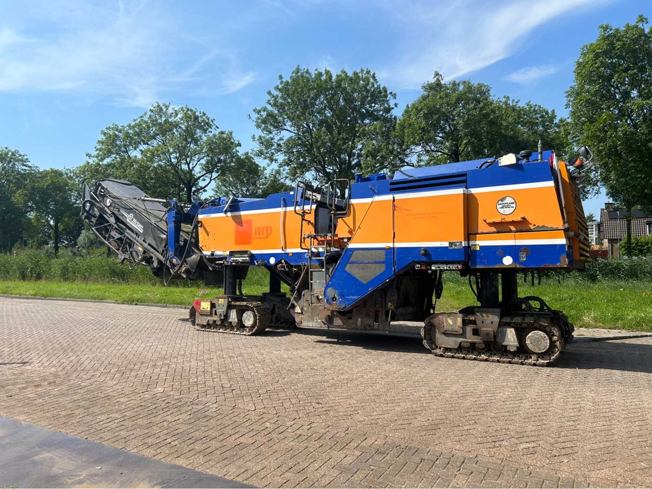 Wirtgen W2200 - Fraiseuse à froid: photos 3 Wirtgen W2200 - Fraiseuse à froid: photos 3