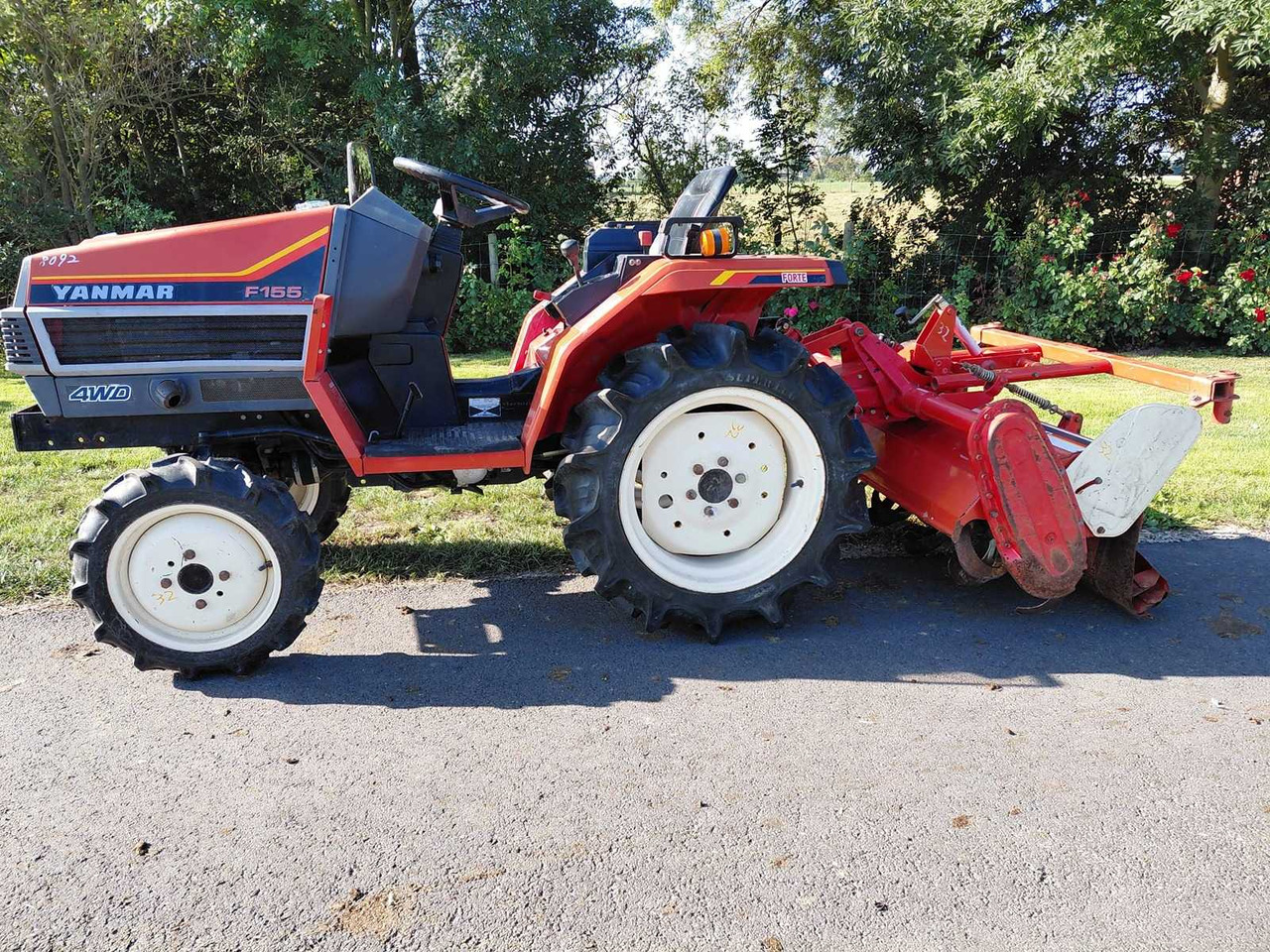 Yanmar F155 - Micro tracteur: photos 1 Yanmar F155 - Micro tracteur: photos 1