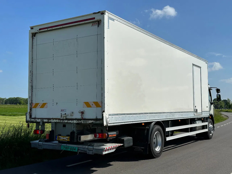 DAF CF 320 LF320.19 EURO6. 830x248x260 - Camion fourgon: photos 3 DAF CF 320 LF320.19 EURO6. 830x248x260 - Camion fourgon: photos 3