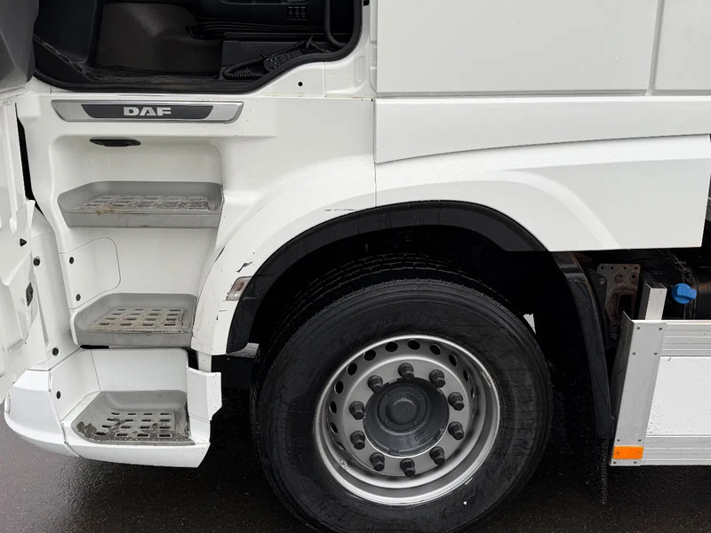 DAF XF 530 XF480. 26. EURO6. - Camion fourgon: photos 5 DAF XF 530 XF480. 26. EURO6. - Camion fourgon: photos 5