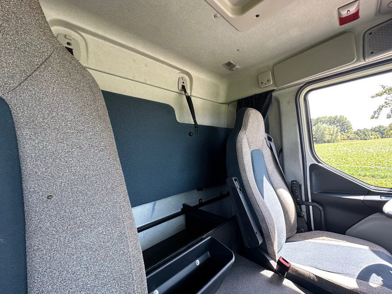 Camion fourgon Volvo FL 210.12 EURO6: photos 18
