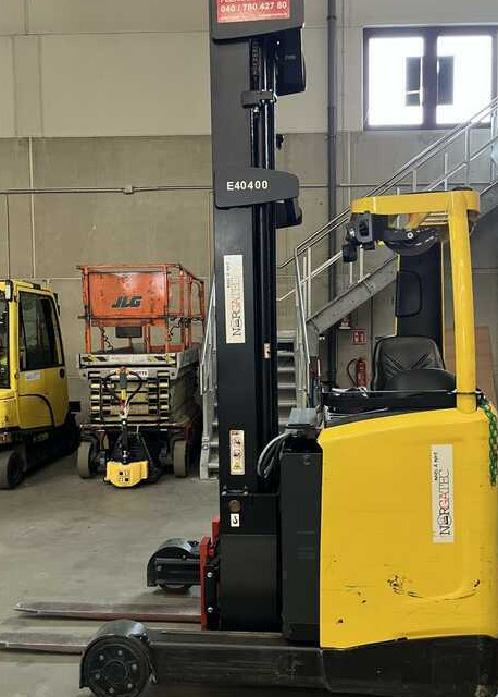 Hyster R1.6 - Chariot à mât rétractable: photos 2 Hyster R1.6 - Chariot à mât rétractable: photos 2