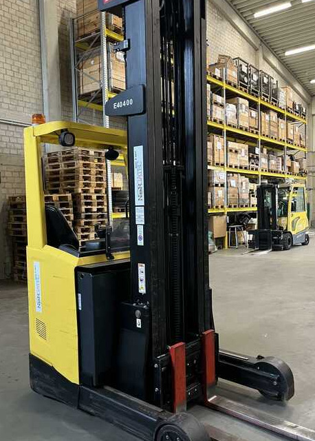 Hyster R1.6 - Chariot à mât rétractable: photos 4 Hyster R1.6 - Chariot à mât rétractable: photos 4
