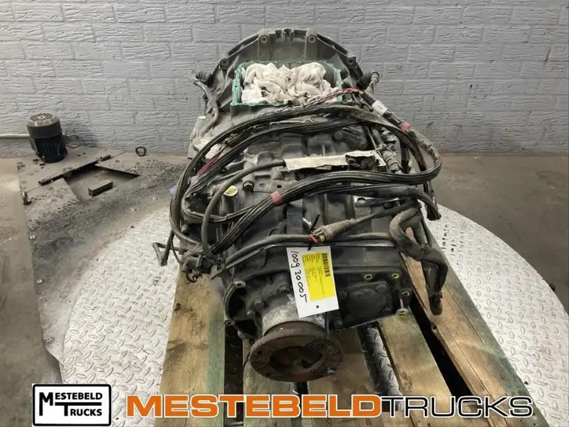 DAF 12 AS 2330 - Boîte de vitesse et pièces pour Camion: photos 2 DAF 12 AS 2330 - Boîte de vitesse et pièces pour Camion: photos 2