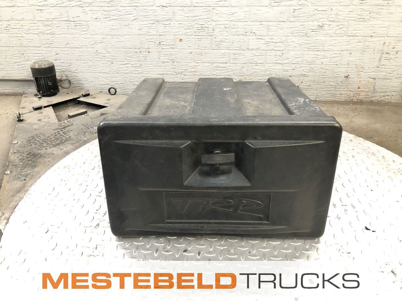 DAF Gereedschapskist CF - Frame/ Châssis pour Camion: photos 1 DAF Gereedschapskist CF - Frame/ Châssis pour Camion: photos 1