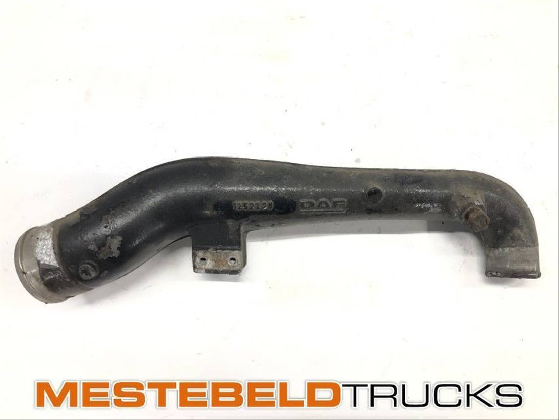 DAF Luchtinlaatleiding  - Tuyau d'admission d'air pour Camion: photos 1 DAF Luchtinlaatleiding  - Tuyau d'admission d'air pour Camion: photos 1