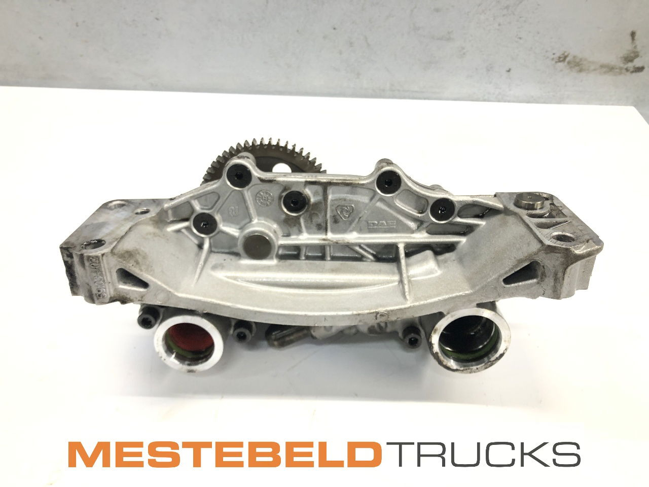 DAF Oliepomp MX300S2 Paccar - Moteur pour Camion: photos 1 DAF Oliepomp MX300S2 Paccar - Moteur pour Camion: photos 1