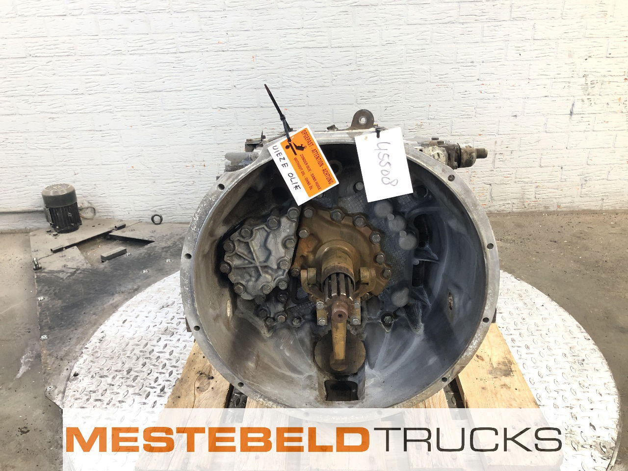 DAF Versnellingsbak 16S181 OD - Boîte de vitesse et pièces pour Camion: photos 2 DAF Versnellingsbak 16S181 OD - Boîte de vitesse et pièces pour Camion: photos 2