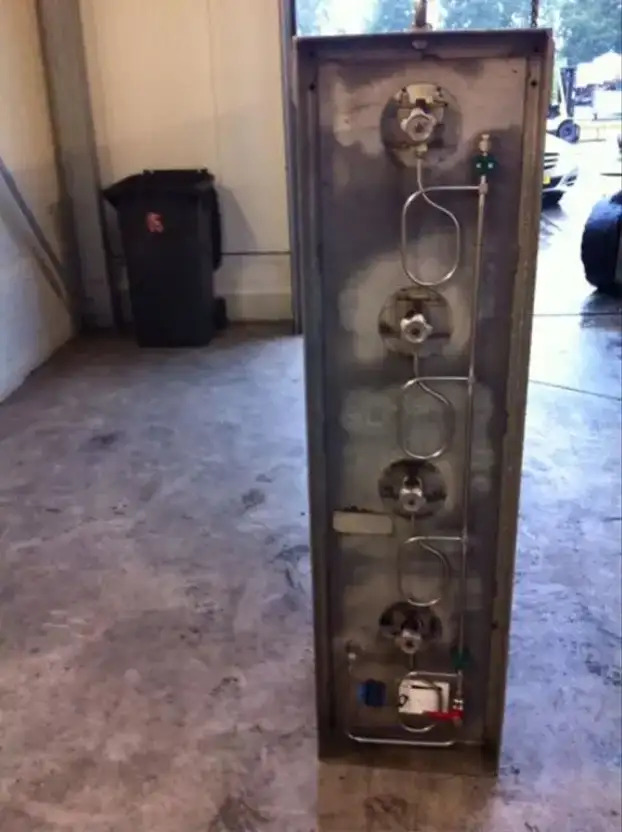 Diversen DIV. Gastanks voor gasauto - Système de carburant pour Véhicule utilitaire: photos 1 Diversen DIV. Gastanks voor gasauto - Système de carburant pour Véhicule utilitaire: photos 1