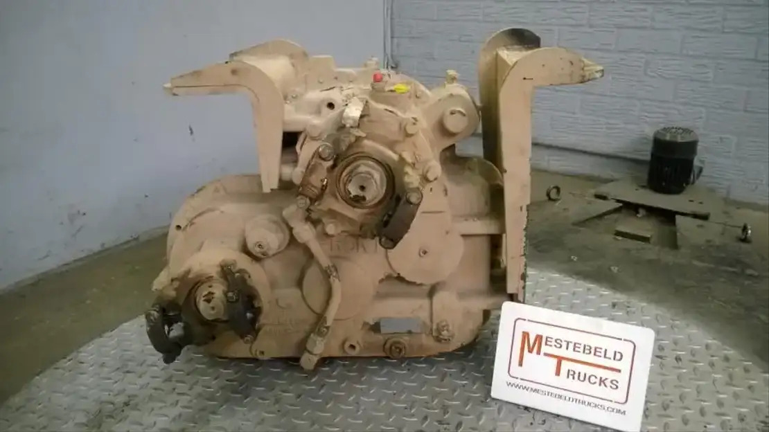 Boîte de vitesse et pièces pour Camion Diversen DIV. Tussenbak Meritor