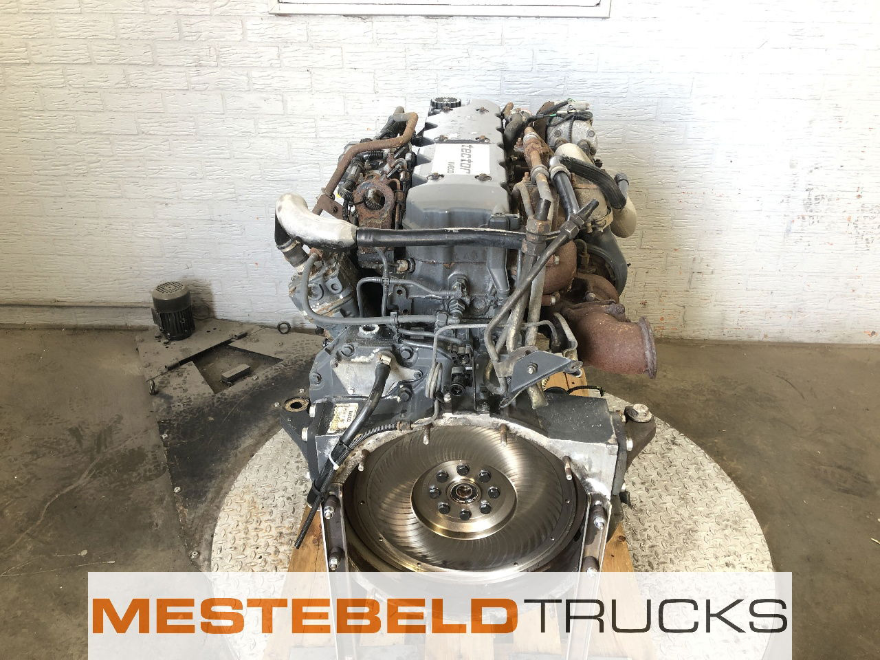Iveco Motor tector F4AE3681B E4 - Moteur pour Camion: photos 4 Iveco Motor tector F4AE3681B E4 - Moteur pour Camion: photos 4