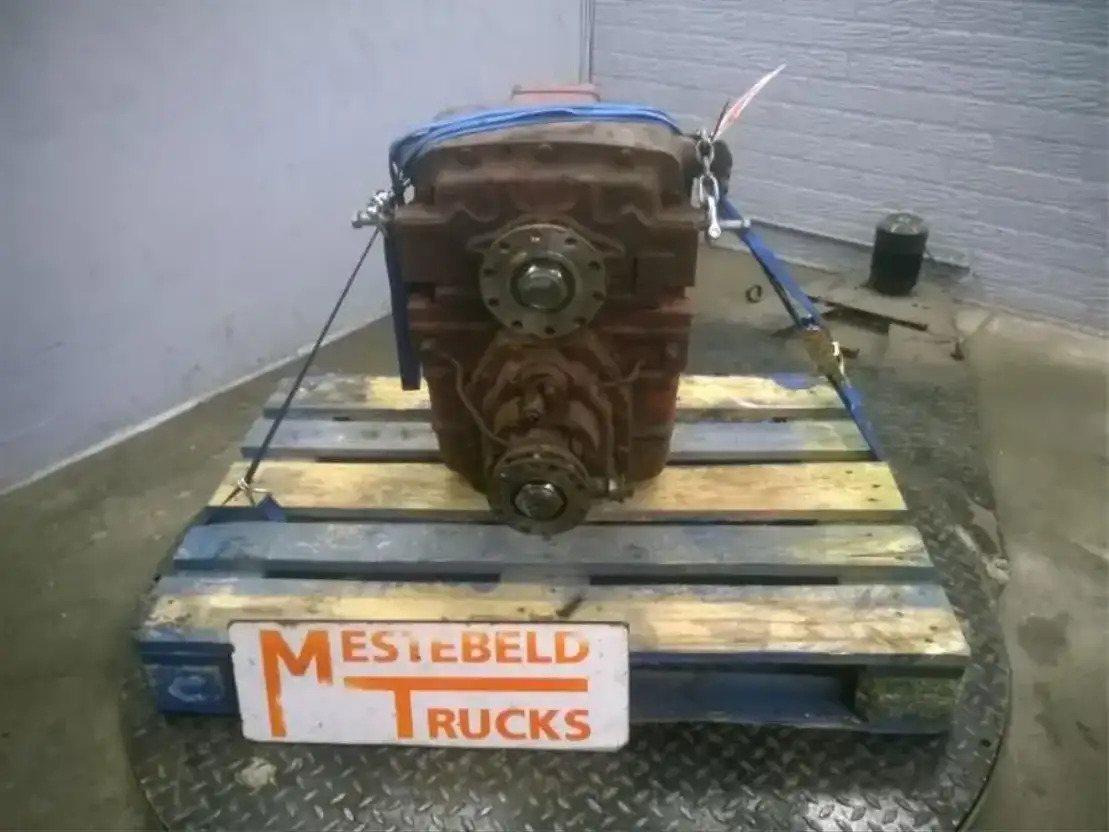 Iveco Tussenbak 170-34AH-AHW - Boîte de vitesse et pièces pour Camion: photos 2 Iveco Tussenbak 170-34AH-AHW - Boîte de vitesse et pièces pour Camion: photos 2