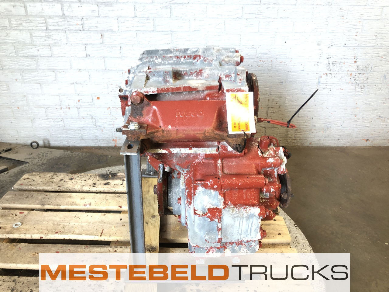 Iveco Tussenbak 50-5421 - Boîte de vitesse et pièces pour Camion: photos 4 Iveco Tussenbak 50-5421 - Boîte de vitesse et pièces pour Camion: photos 4