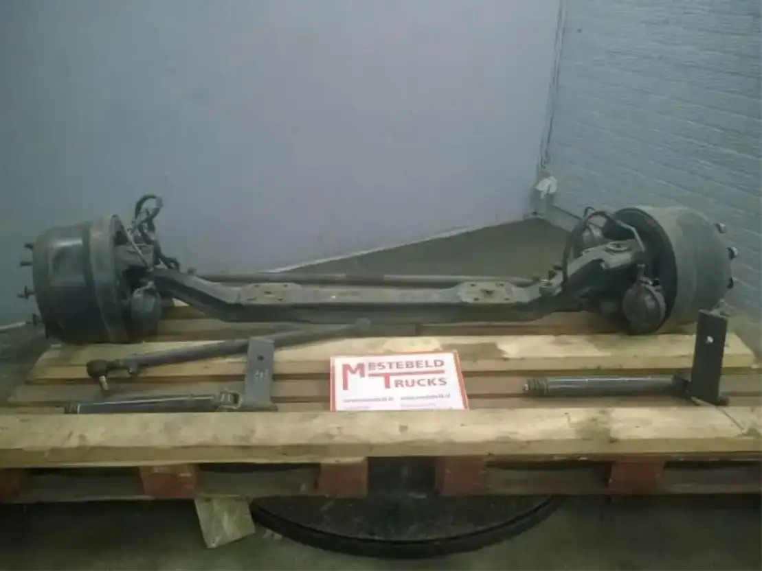 Iveco Vooras Eurotrakker - Essieu avant pour Camion: photos 1 Iveco Vooras Eurotrakker - Essieu avant pour Camion: photos 1