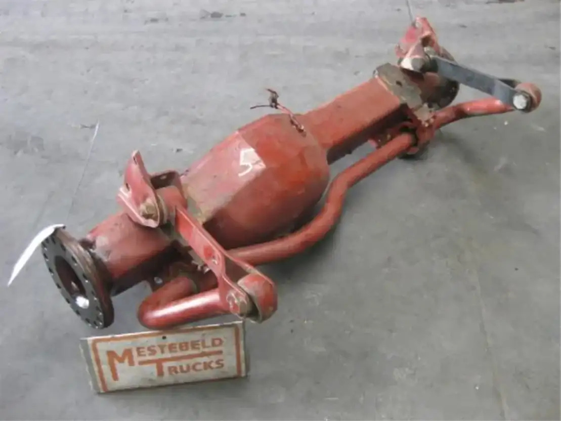 Iveco Voorasbanjo eurotrakker 8x8 - Essieu avant pour Camion: photos 1 Iveco Voorasbanjo eurotrakker 8x8 - Essieu avant pour Camion: photos 1