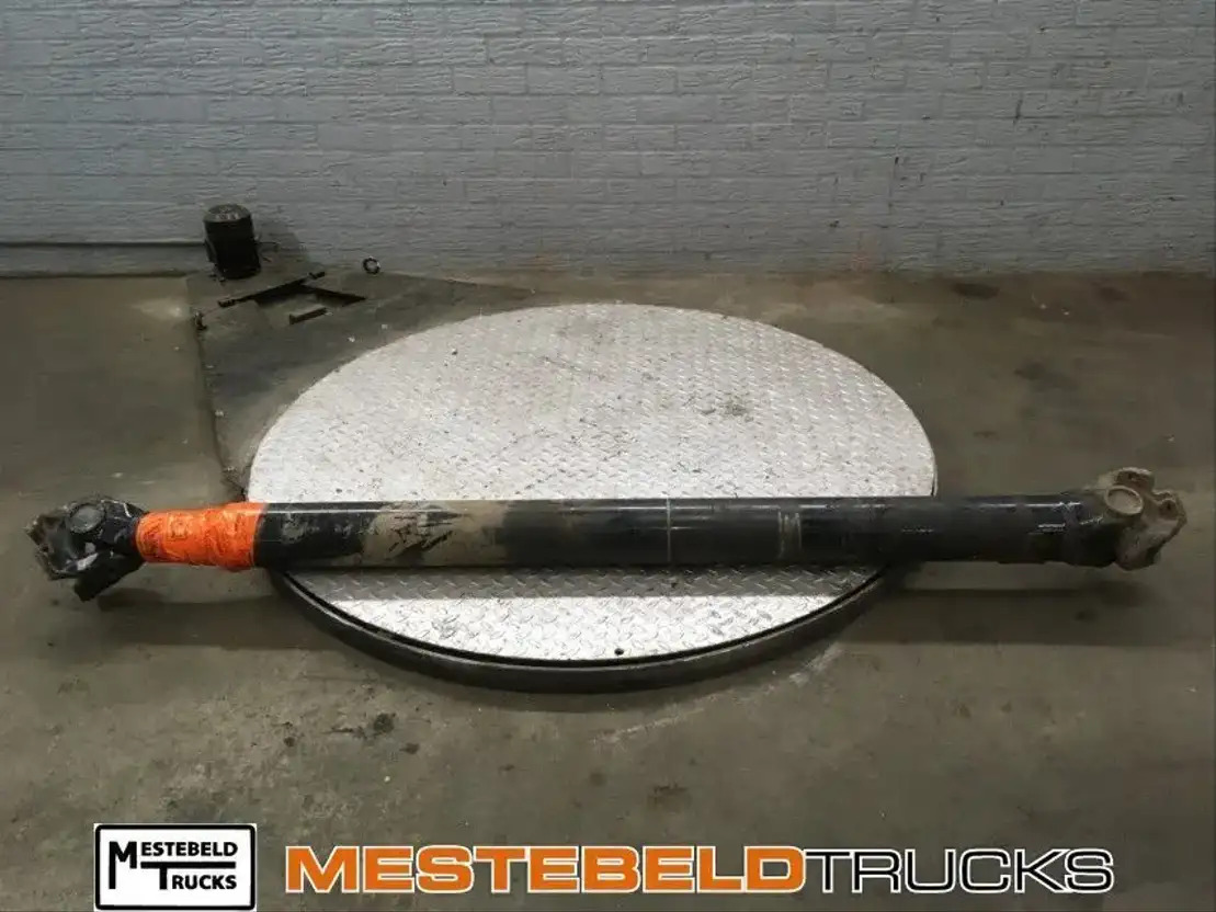 MAN A andrijfas - Demi arbre pour Camion: photos 1 MAN A andrijfas - Demi arbre pour Camion: photos 1