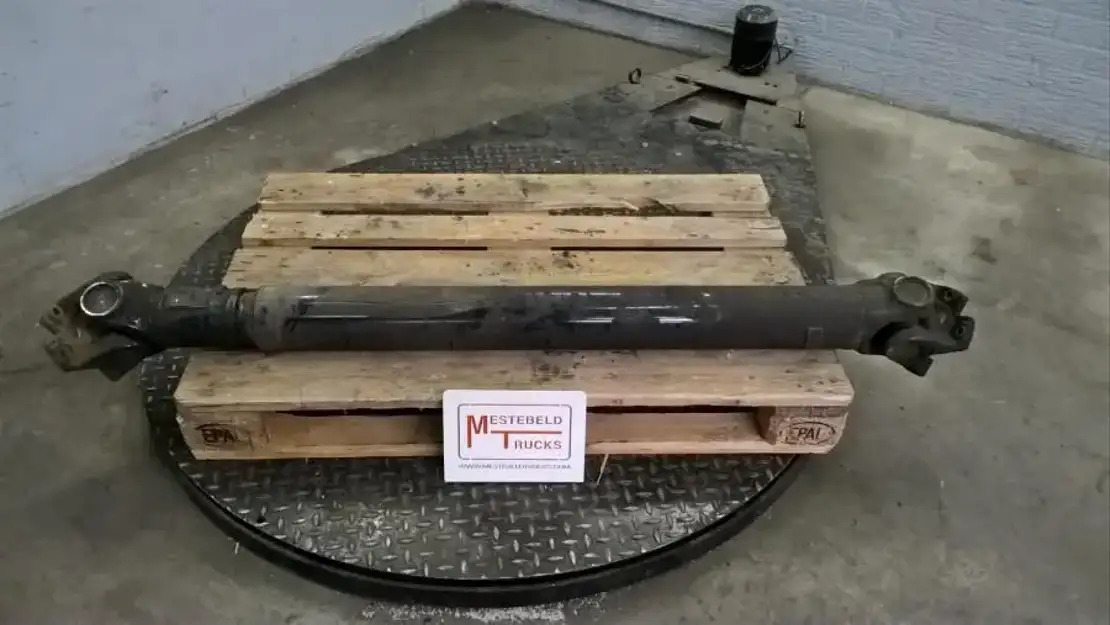 MAN A andrijfas - Demi arbre pour Camion: photos 1 MAN A andrijfas - Demi arbre pour Camion: photos 1