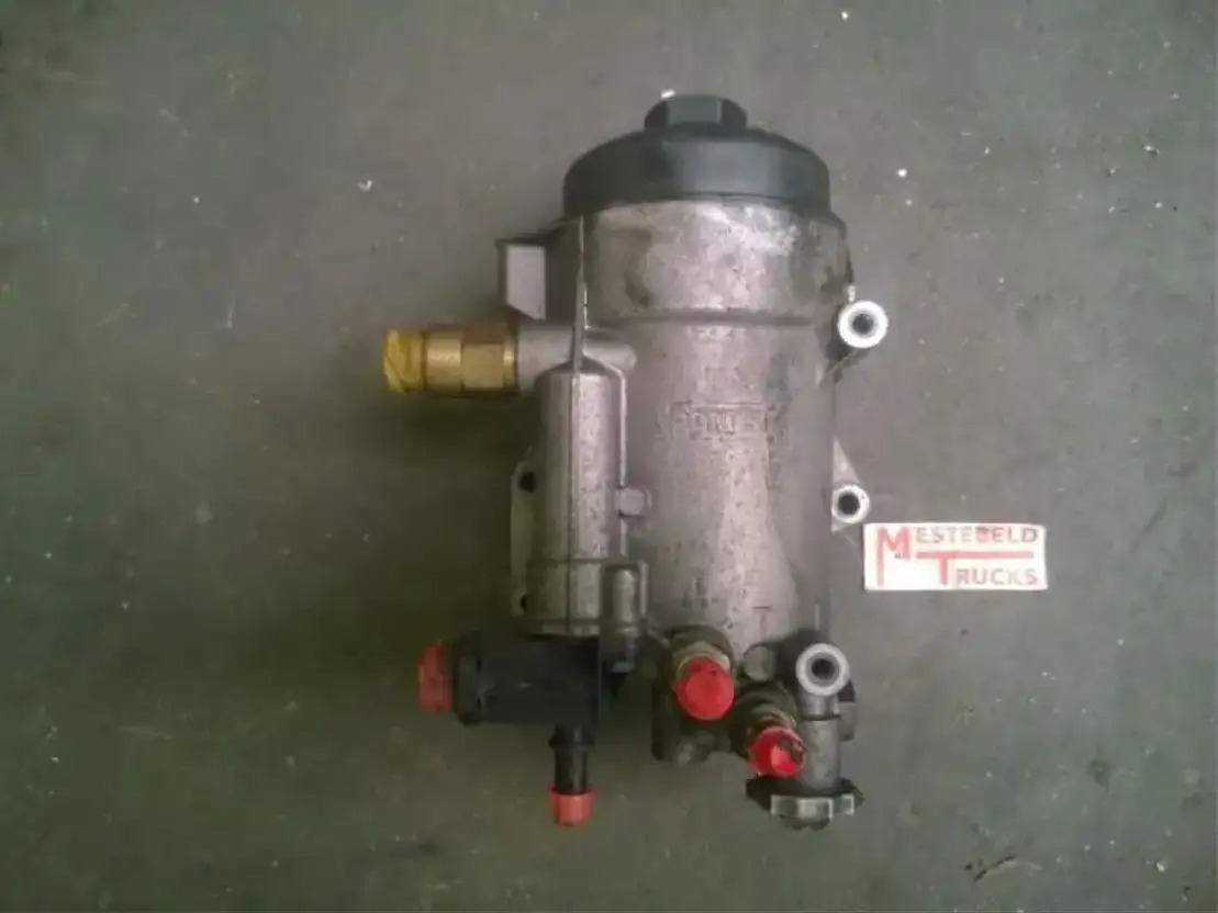 MAN Brandstoffilter TGL - Filtre à carburant pour Camion: photos 1 MAN Brandstoffilter TGL - Filtre à carburant pour Camion: photos 1