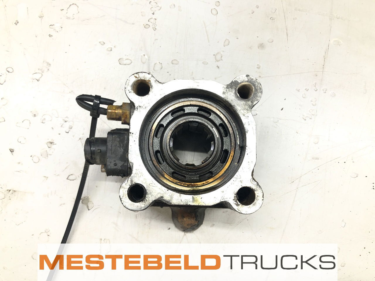 MAN PTO NH1C - Hydraulique pour Camion: photos 2 MAN PTO NH1C - Hydraulique pour Camion: photos 2