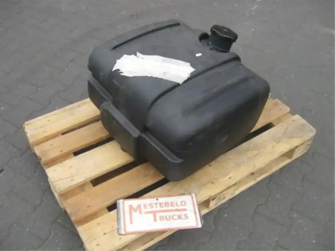 MAN Tank - Système de carburant pour Camion: photos 1 MAN Tank - Système de carburant pour Camion: photos 1