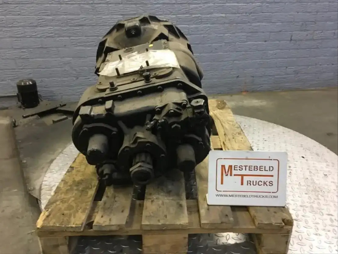 MAN Versn bak RTO 11613 gereviseerd - Boîte de vitesse et pièces pour Camion: photos 4 MAN Versn bak RTO 11613 gereviseerd - Boîte de vitesse et pièces pour Camion: photos 4