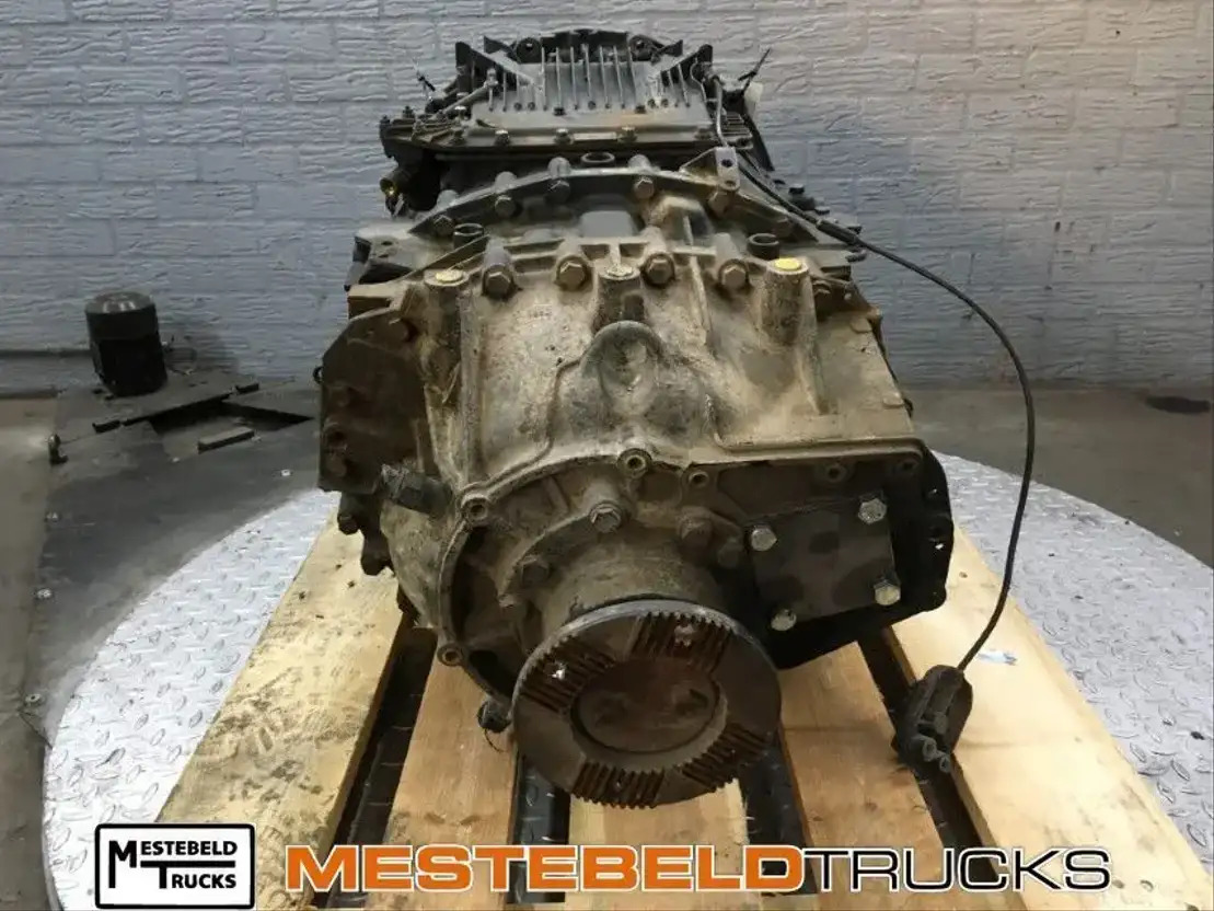 MAN Versnellingsbak 12 AS 2130 TD - Boîte de vitesse et pièces pour Camion: photos 5 MAN Versnellingsbak 12 AS 2130 TD - Boîte de vitesse et pièces pour Camion: photos 5