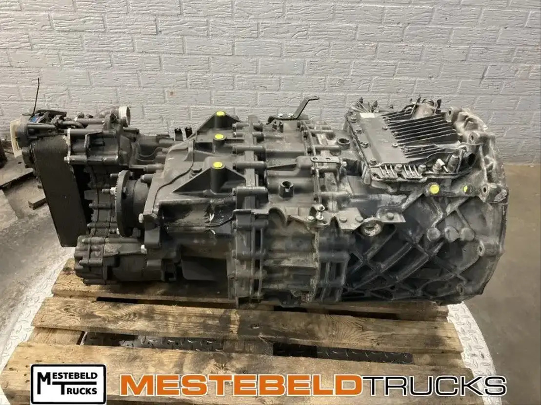 MAN Versnellingsbak 12AS2130TD - Boîte de vitesse et pièces pour Camion: photos 3 MAN Versnellingsbak 12AS2130TD - Boîte de vitesse et pièces pour Camion: photos 3