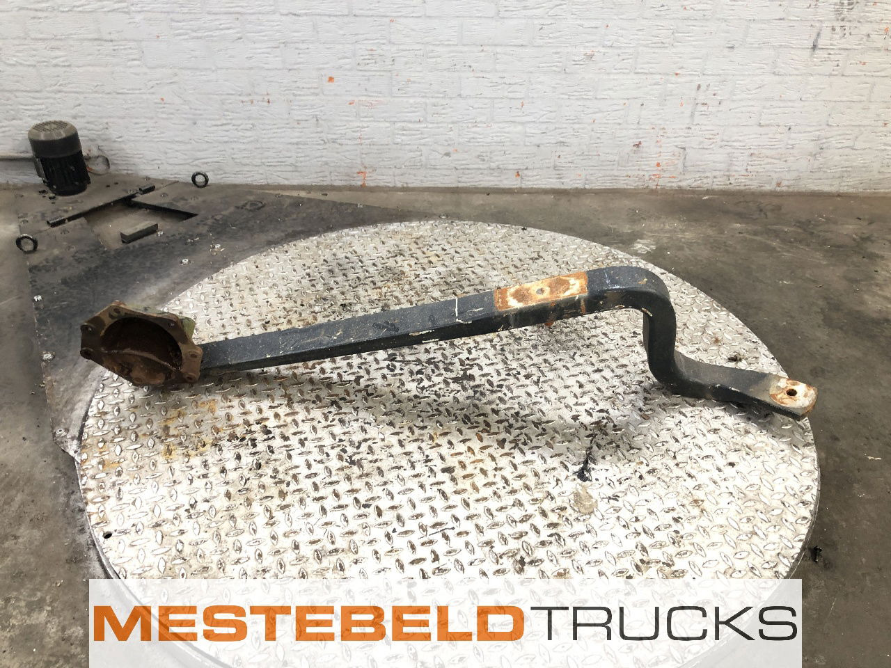 MAN Wieldraagarm TGL - Frame/ Châssis pour Camion: photos 1 MAN Wieldraagarm TGL - Frame/ Châssis pour Camion: photos 1